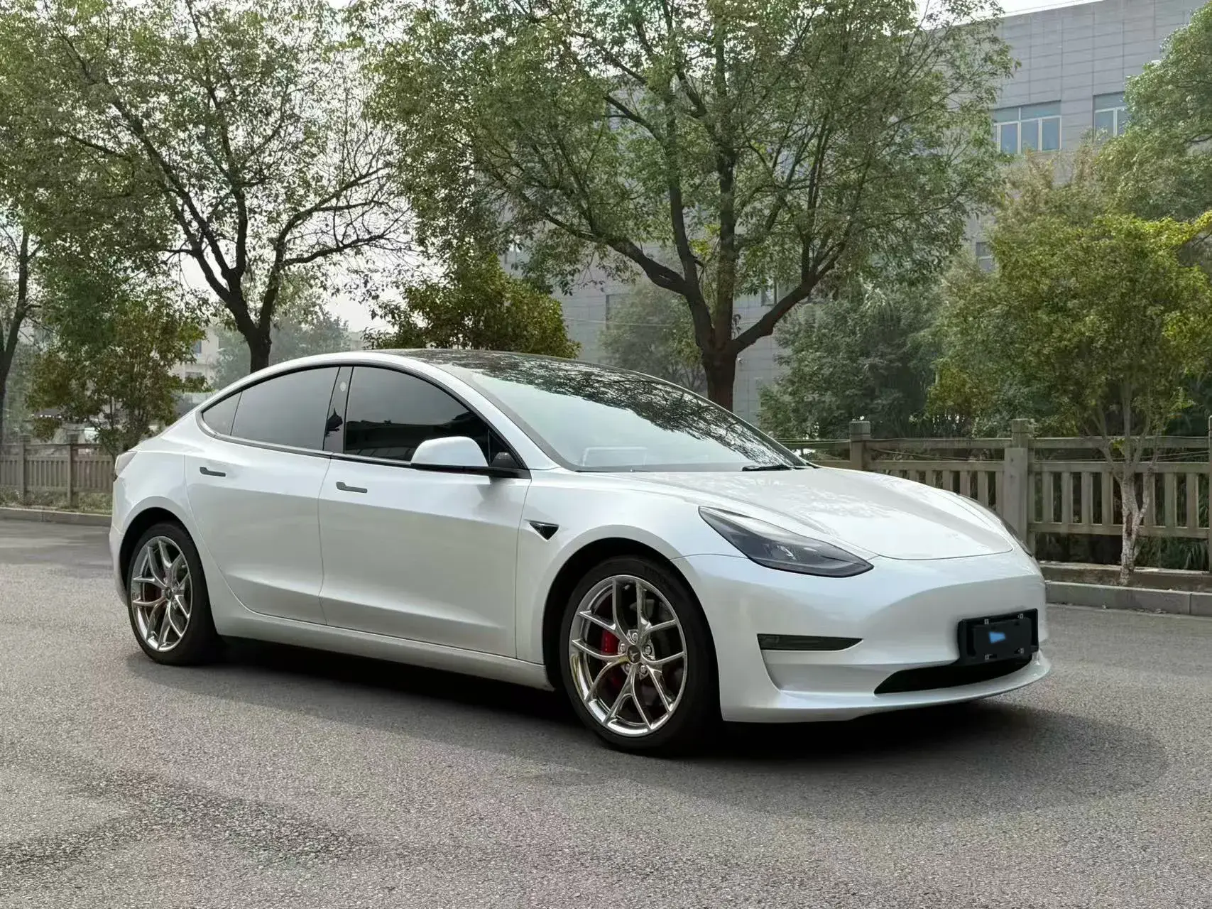 2020 TESLA MODEL thumbnail 3