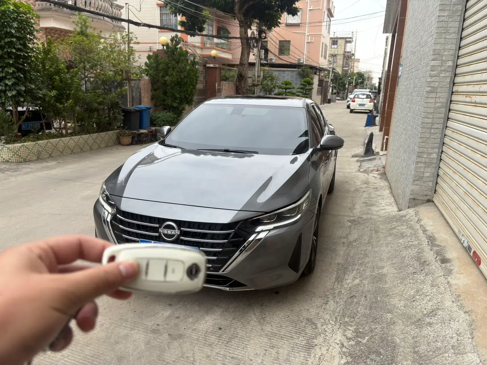 2023 NISSAN SYLPHY view 1