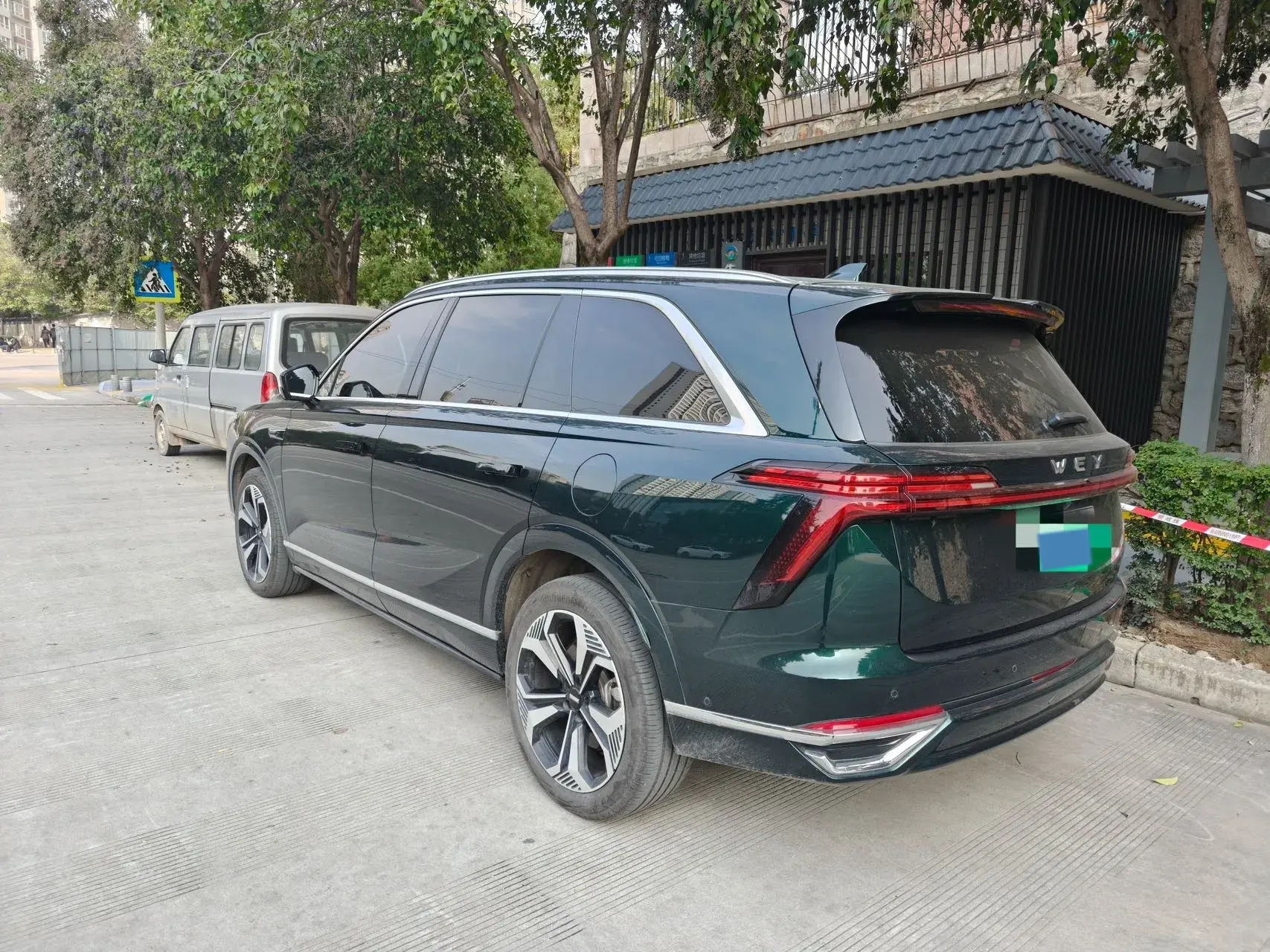 2023 WEY BLUEMOUNTAIN thumbnail 3