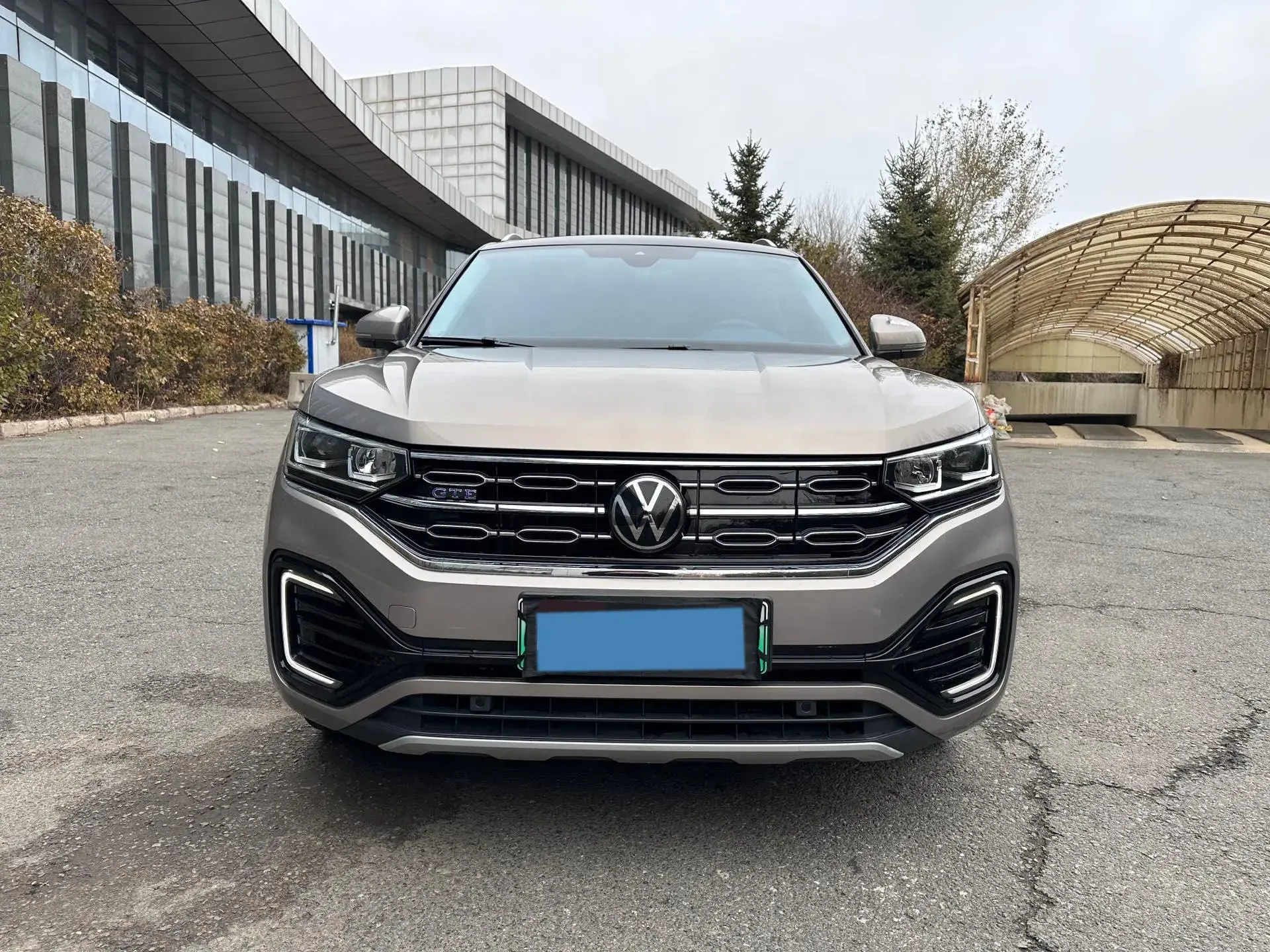 2020 VOLKSWAGEN TAYRON thumbnail 2