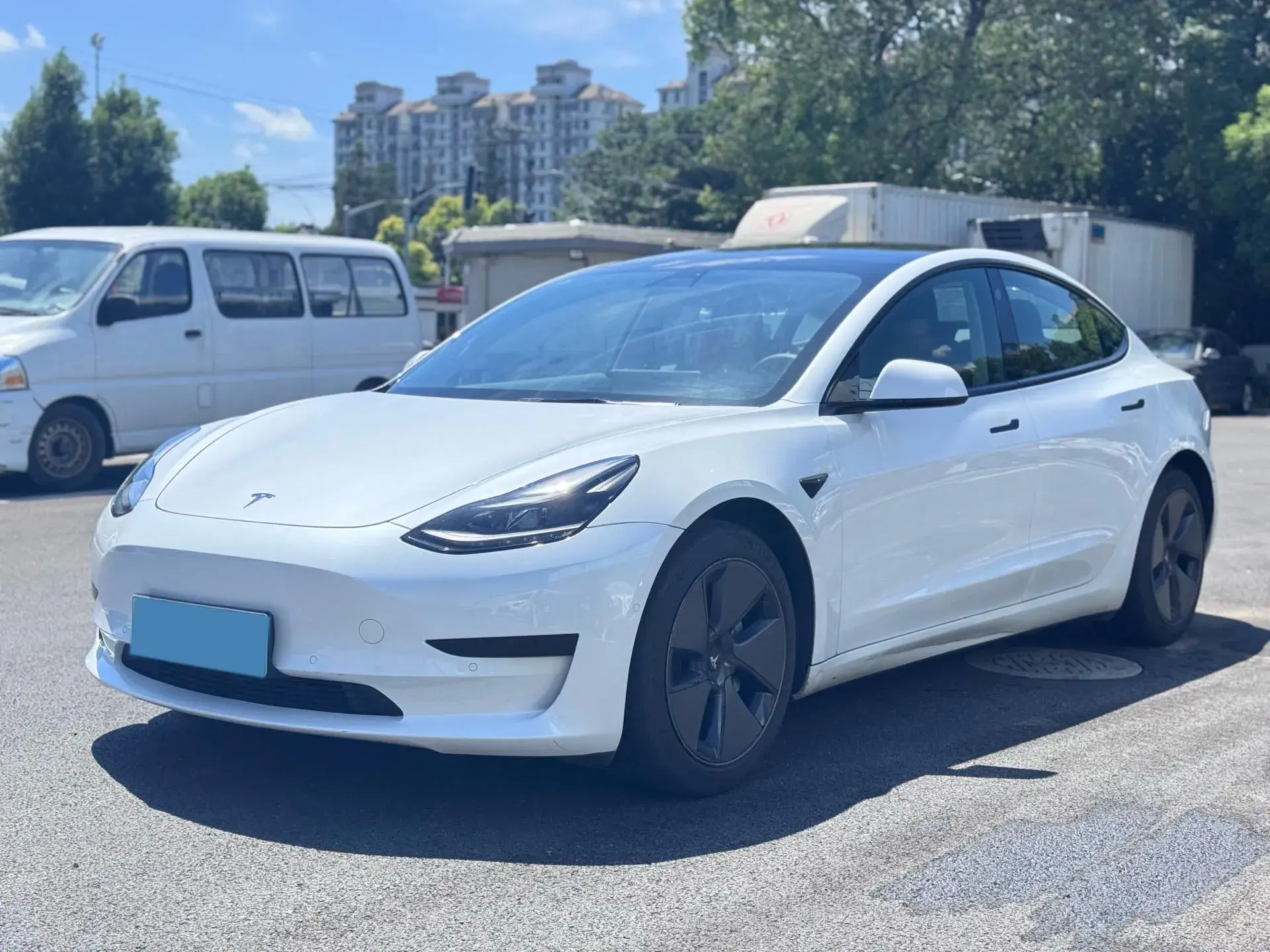 2021 TESLA MODEL view 1