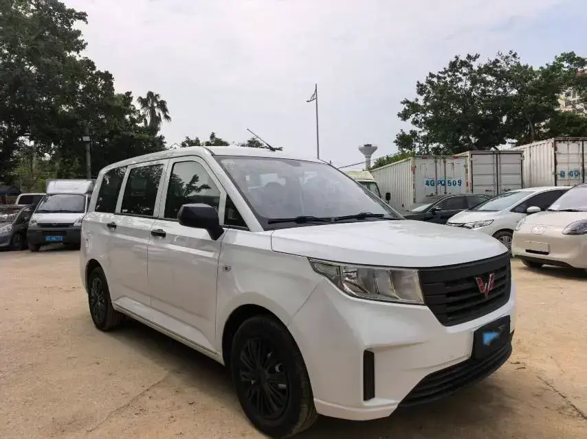 2020 WULING HONGGUANG thumbnail 3
