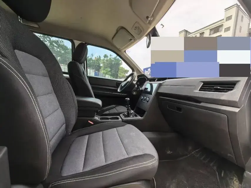 2020 WULING HONGGUANG thumbnail 4