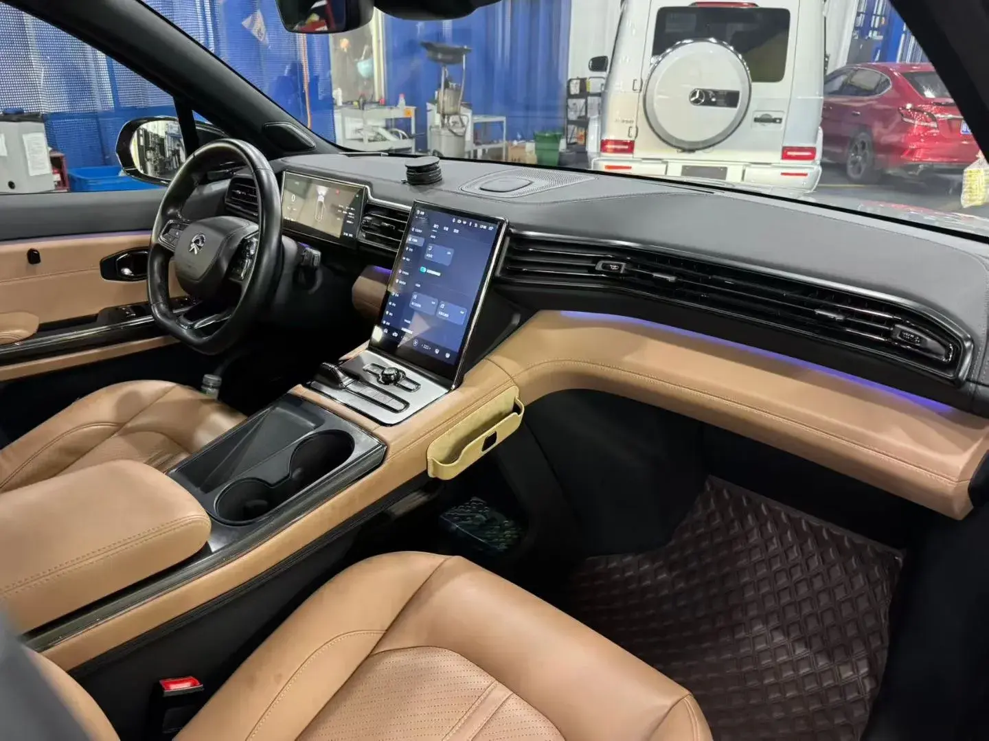 2020 NIO ES6 thumbnail 3