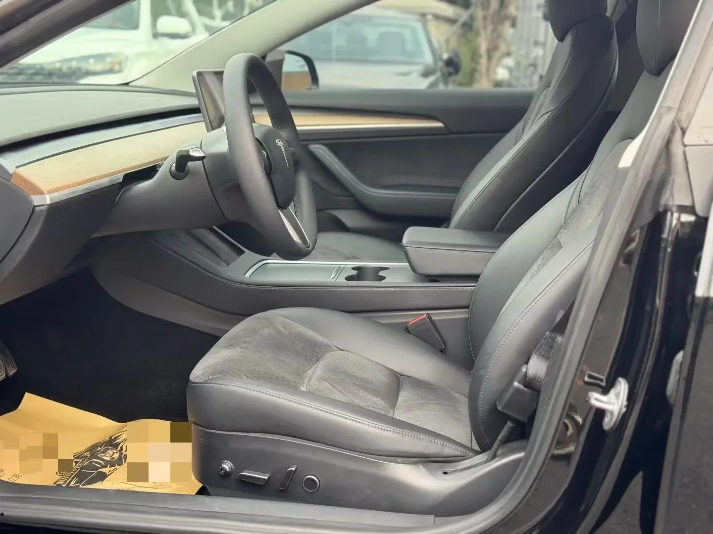 2021 TESLA MODEL thumbnail 4