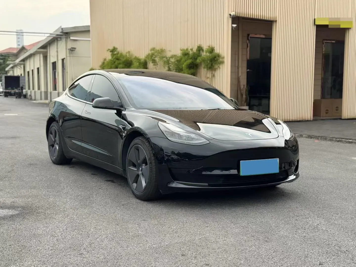 2021 TESLA MODEL thumbnail 3