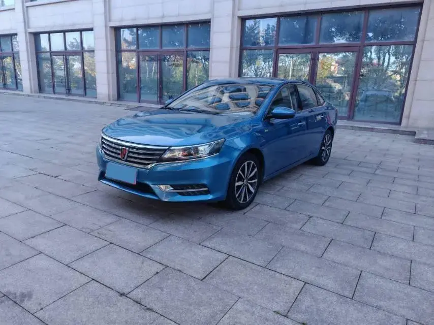 2019 ROEWE I6 view 1