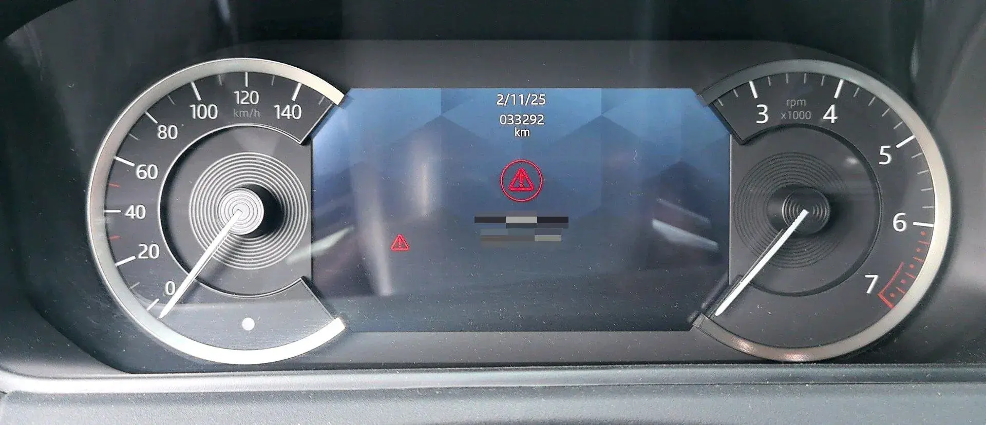 2023 LAND ROVER thumbnail 3