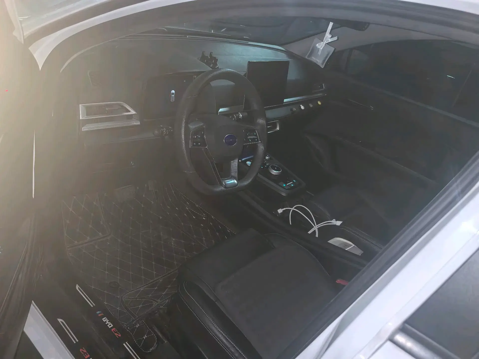 2021 BYD E3 thumbnail 2