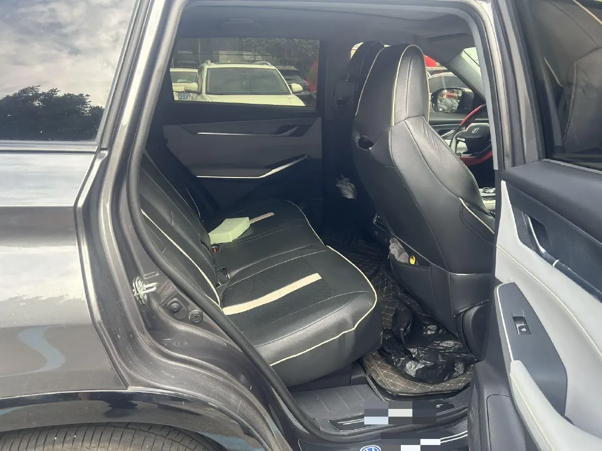 2023 ChangAn CS75 Plus iDD 1.5T 170HP L4 6TCT PHEV 28.39KWH,autocango,china used car exporter,china ev exporter,chinese used car exporter,chinese used ev exporter