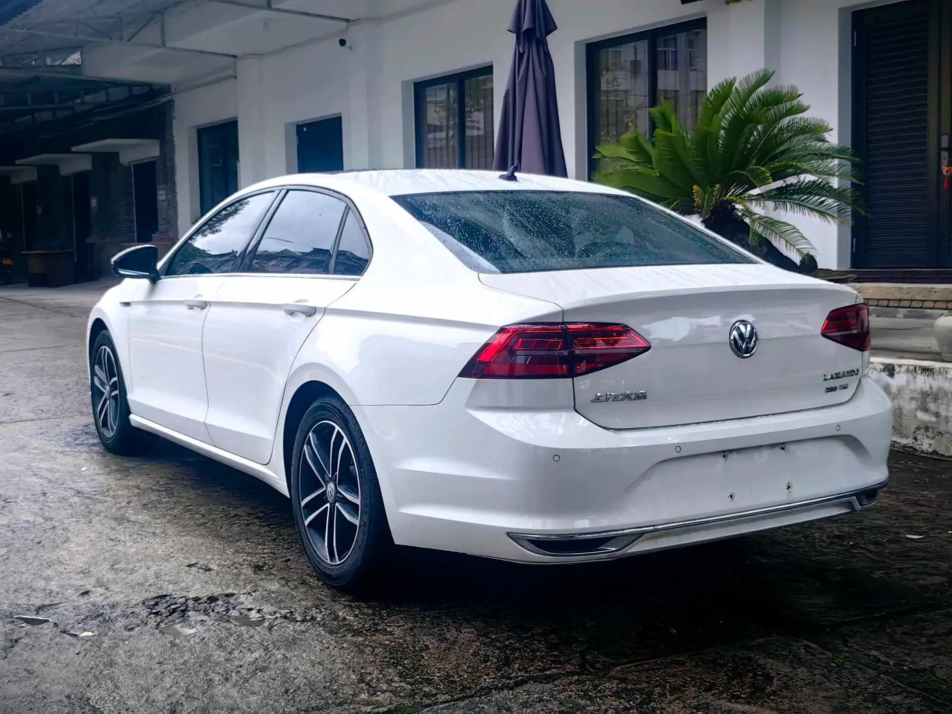 2019 VOLKSWAGEN LAMANDO thumbnail 4