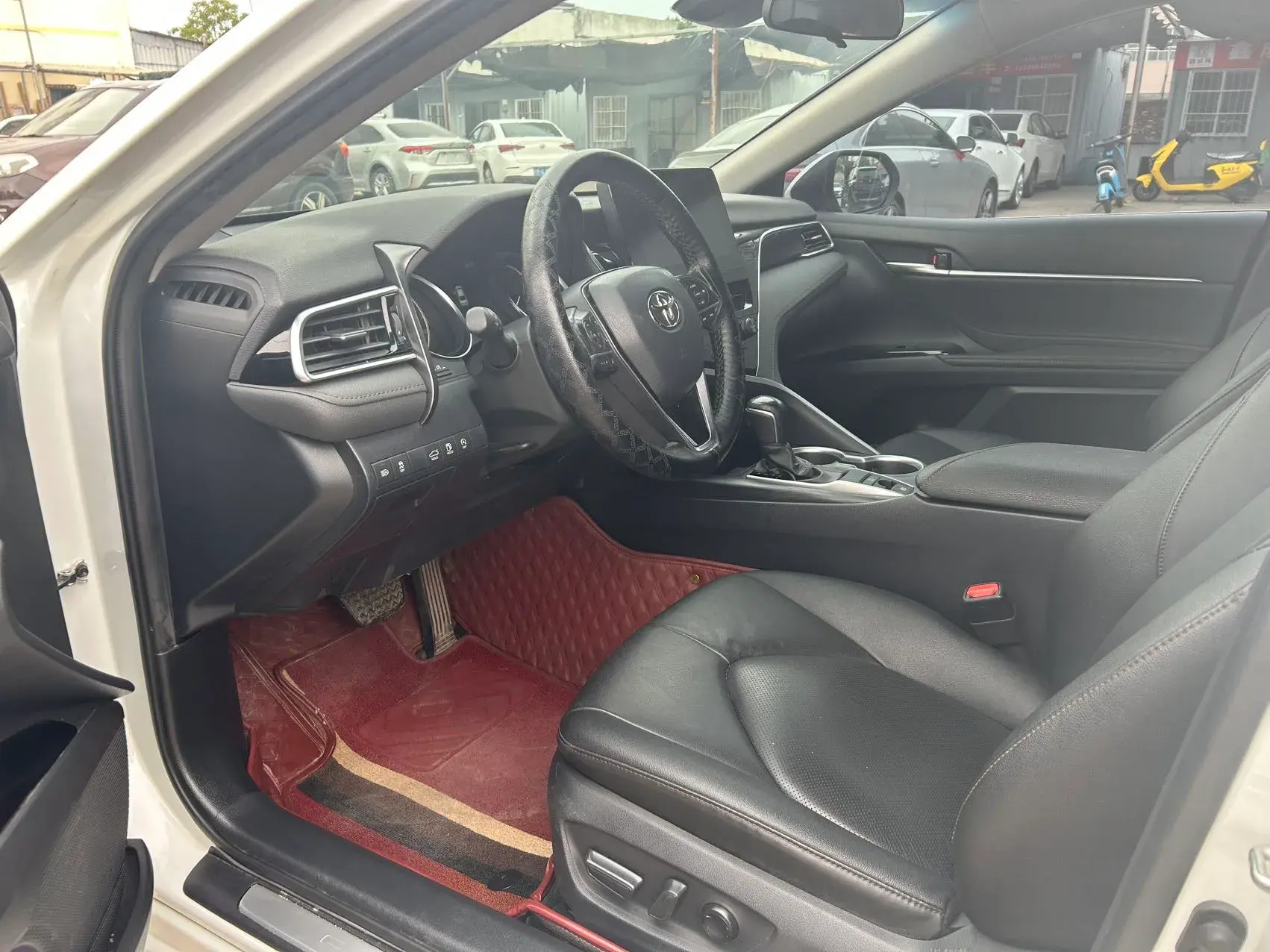 2021 TOYOTA CAMRY thumbnail 4