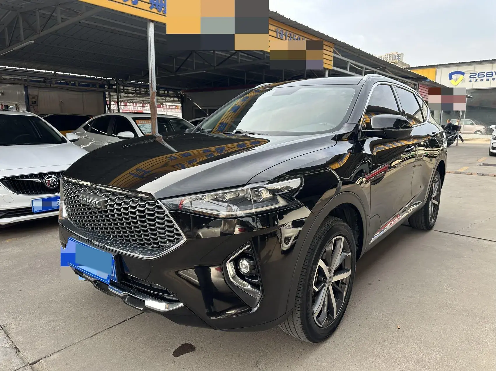 2019 HAVAL F7 view 1