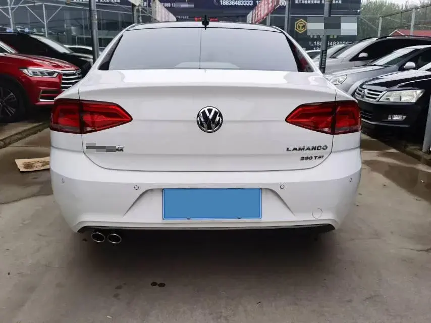 2017 VOLKSWAGEN LAMANDO thumbnail 4