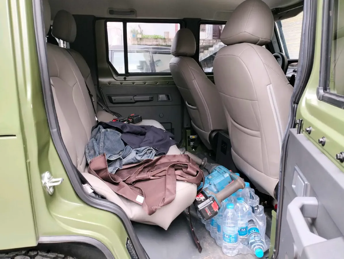 2021 BAW Warrior 2.4T 211HP L4 6MT,autocango,china used car exporter,china ev exporter,chinese used car exporter,chinese used ev exporter