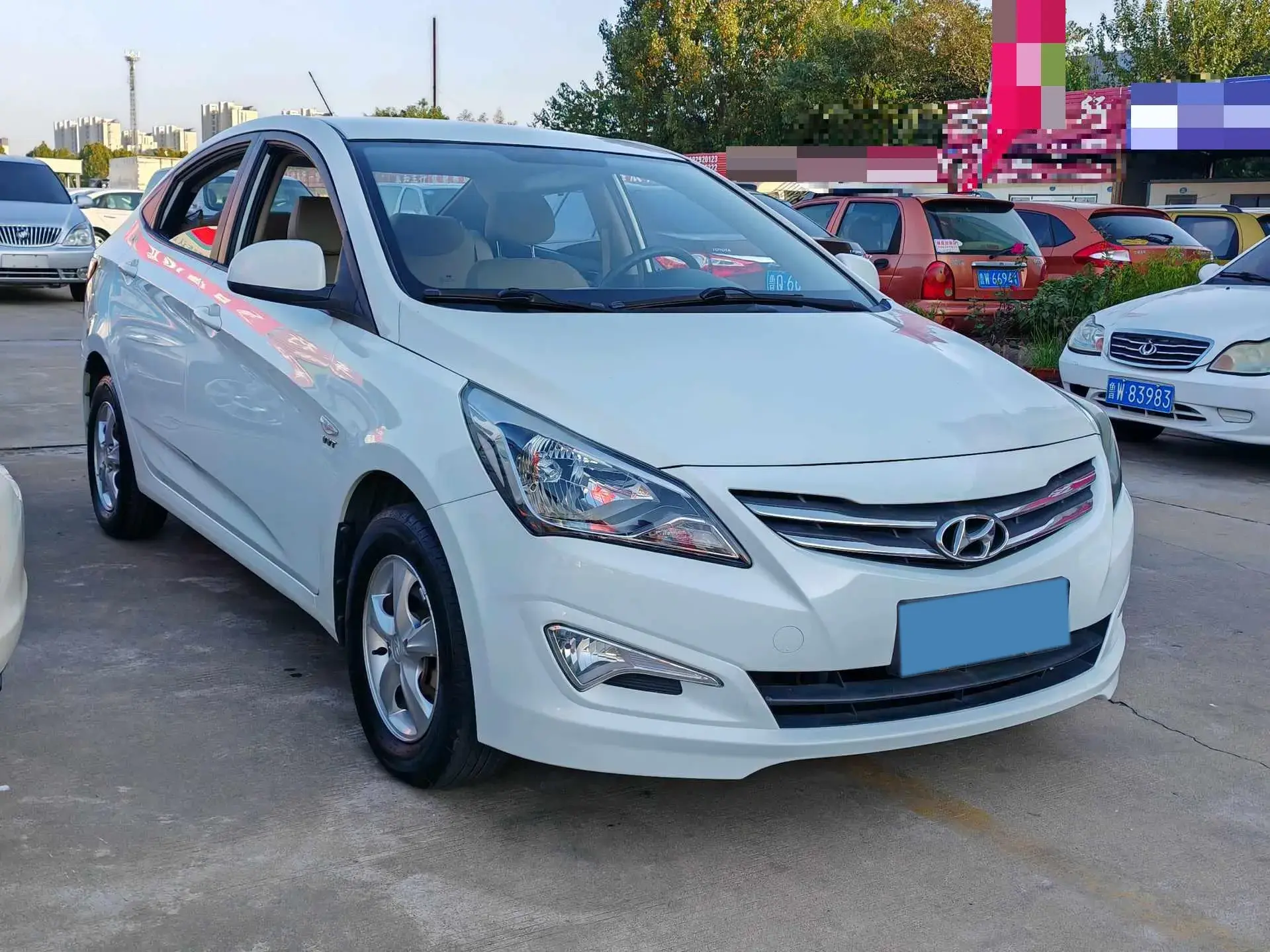 2016 HYUNDAI REINA thumbnail 2