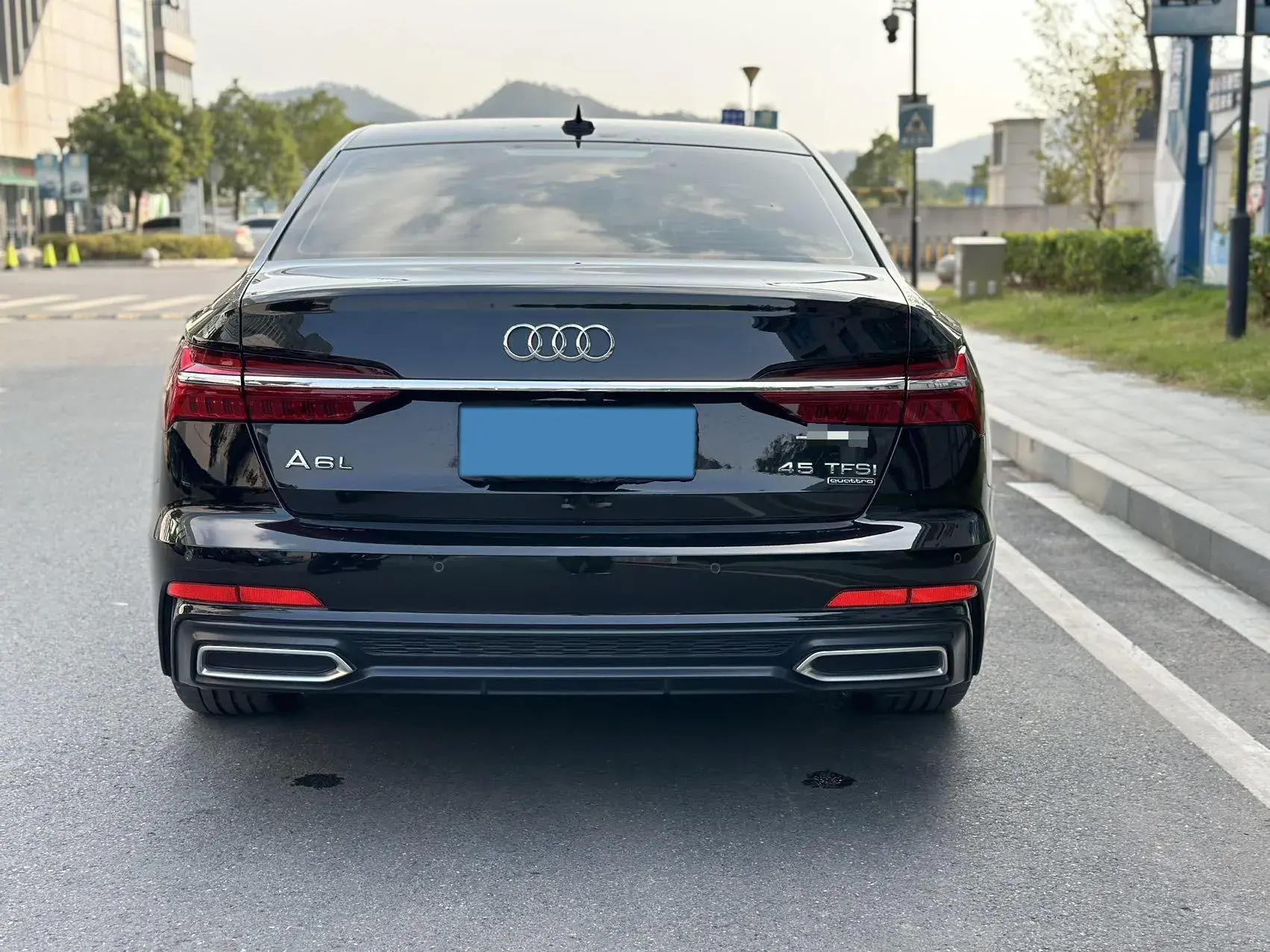 2022 AUDI A6L thumbnail 3