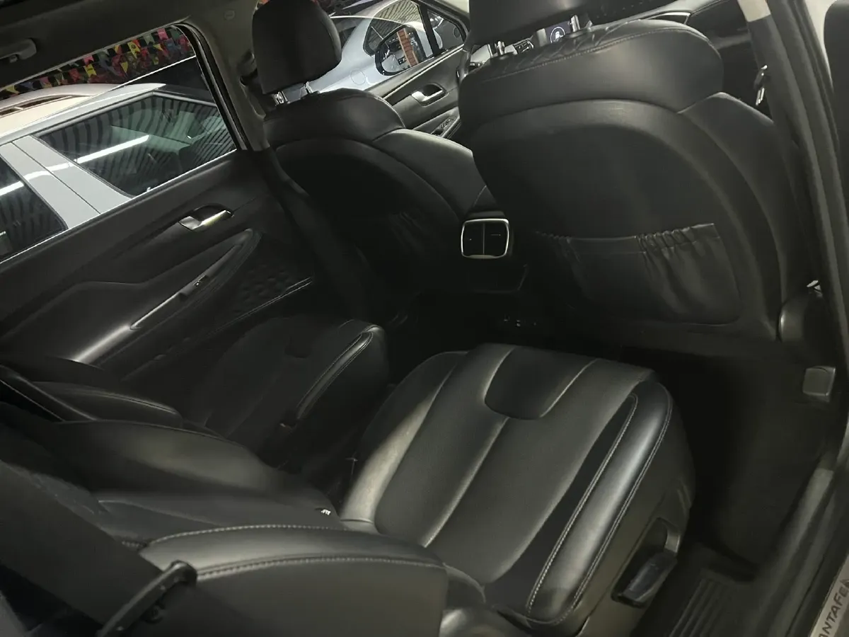 2019 Hyundai Santafe 2.0T 240HP L4 8AT,autocango,china used car exporter,china ev exporter,chinese used car exporter,chinese used ev exporter