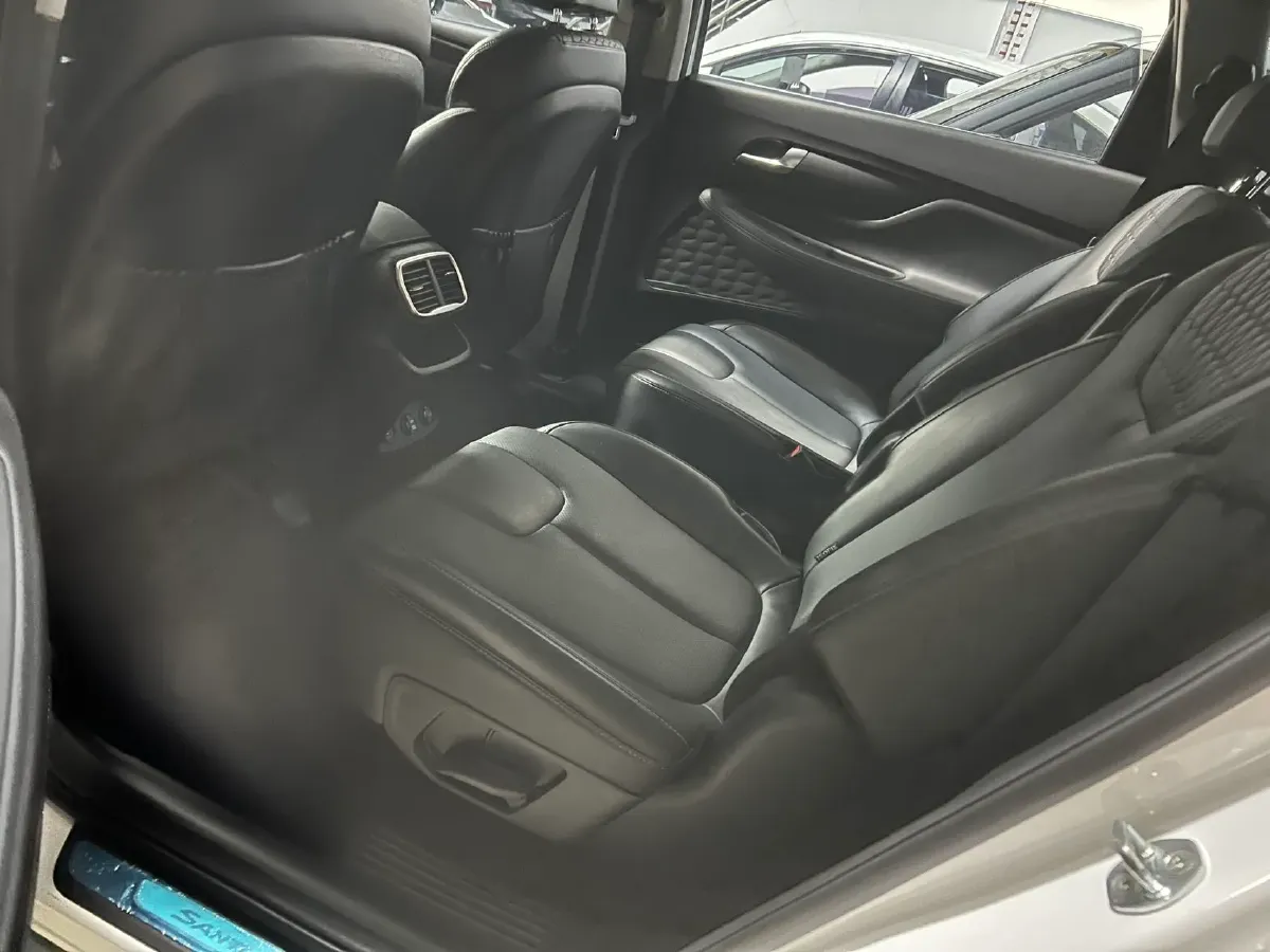 2019 Hyundai Santafe 2.0T 240HP L4 8AT,autocango,china used car exporter,china ev exporter,chinese used car exporter,chinese used ev exporter