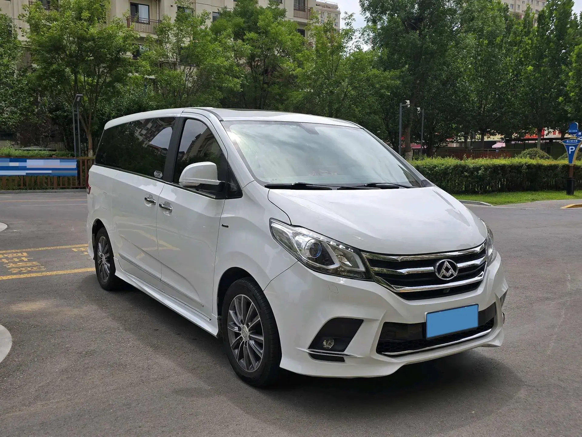 2016 MAXUS G10 thumbnail 3