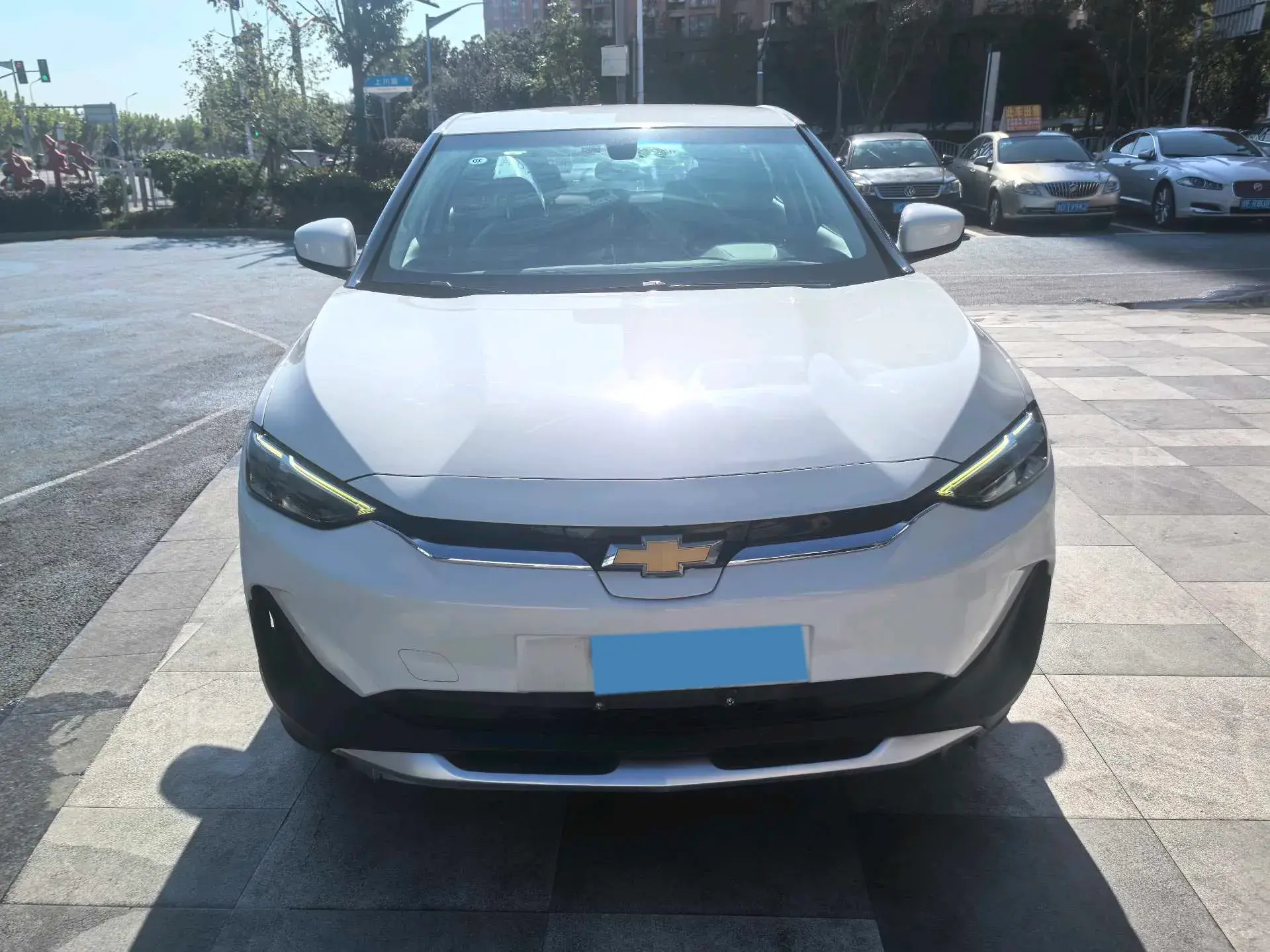 2021 CHEVROLET MENLO thumbnail 2