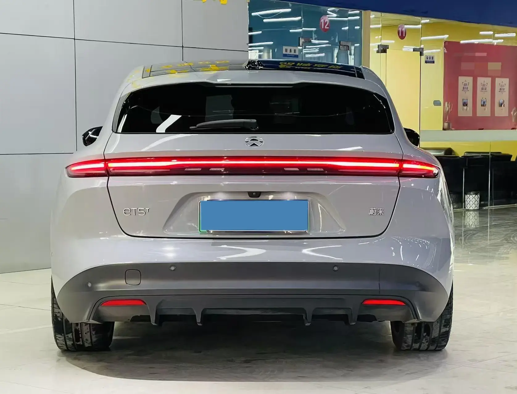 2024 NIO ET5T thumbnail 4