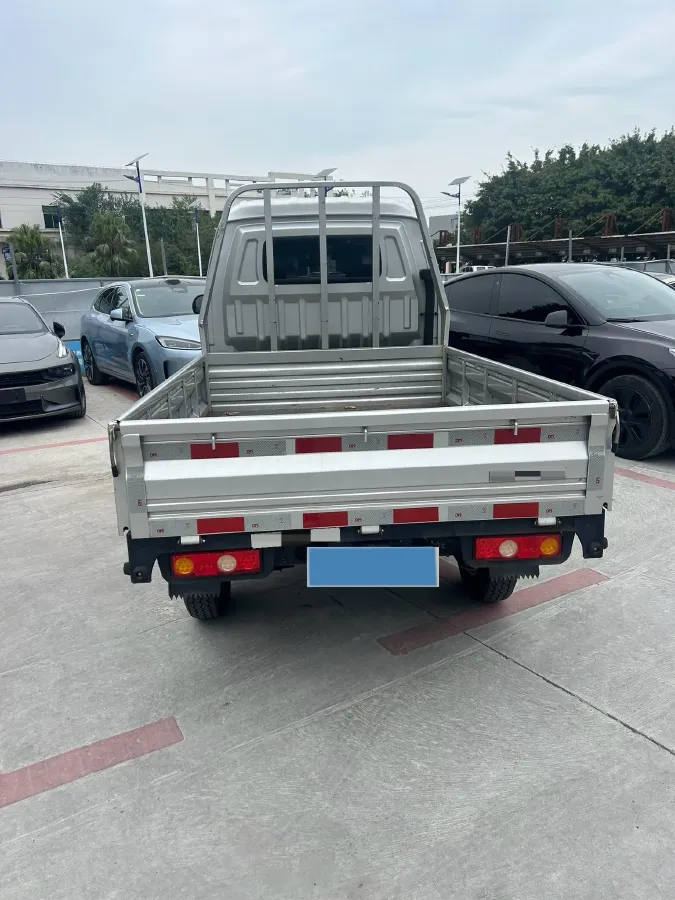 2023 JinBei JinKa S2 1.6L 124HP L4 5MT,autocango,china used car exporter,china ev exporter,chinese used car exporter,chinese used ev exporter