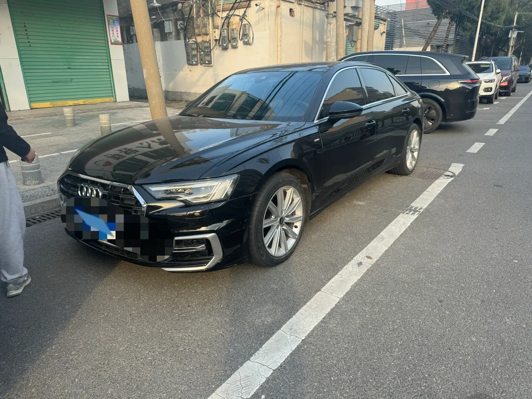 2023 AUDI A6L view 1