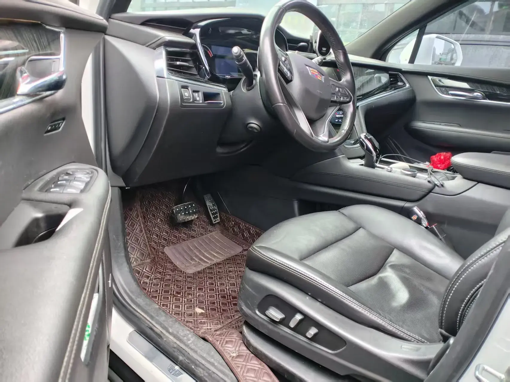 2020 CADILLAC XT6 thumbnail 3