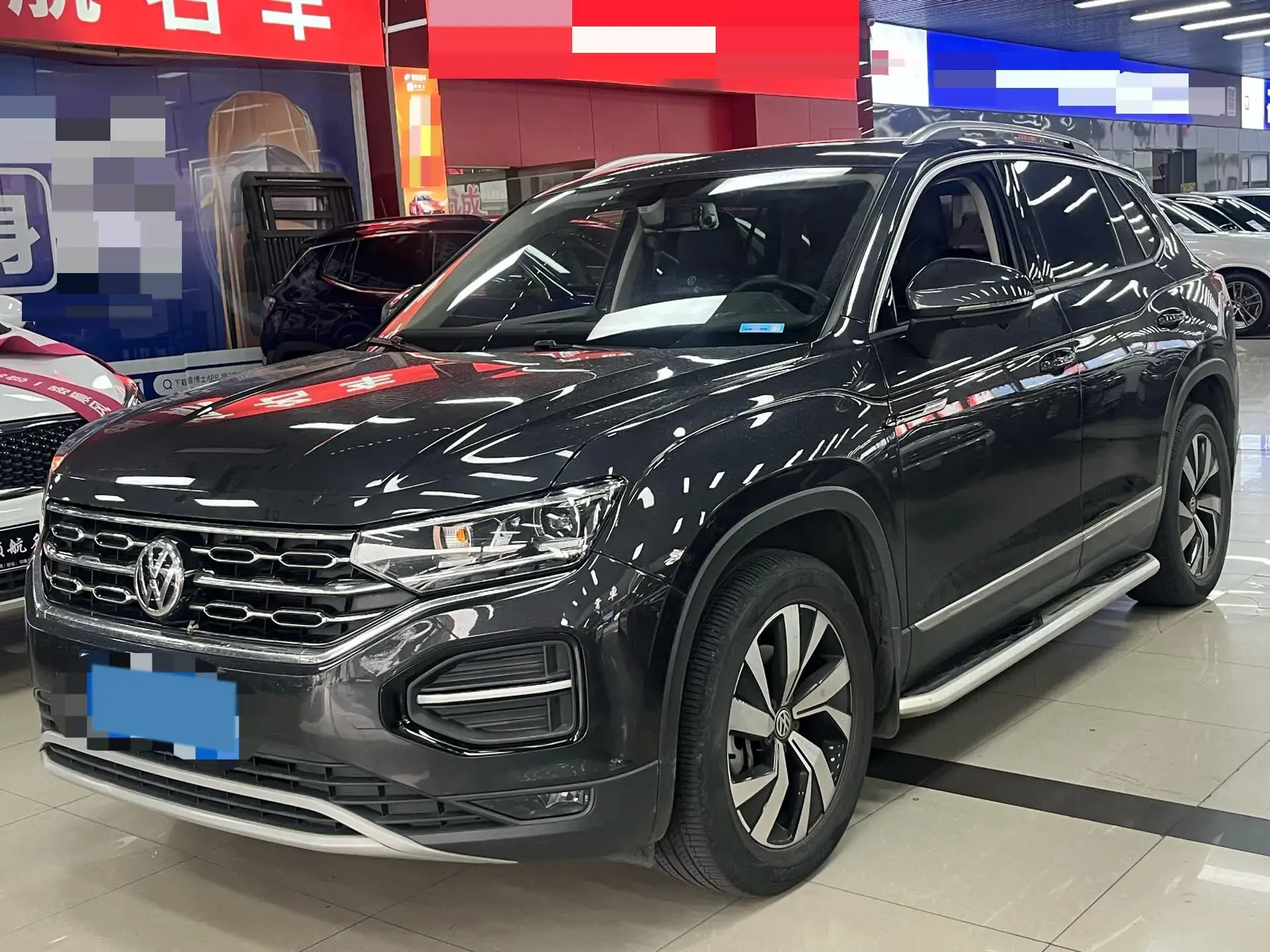 2022 VOLKSWAGEN TAYRON view 1