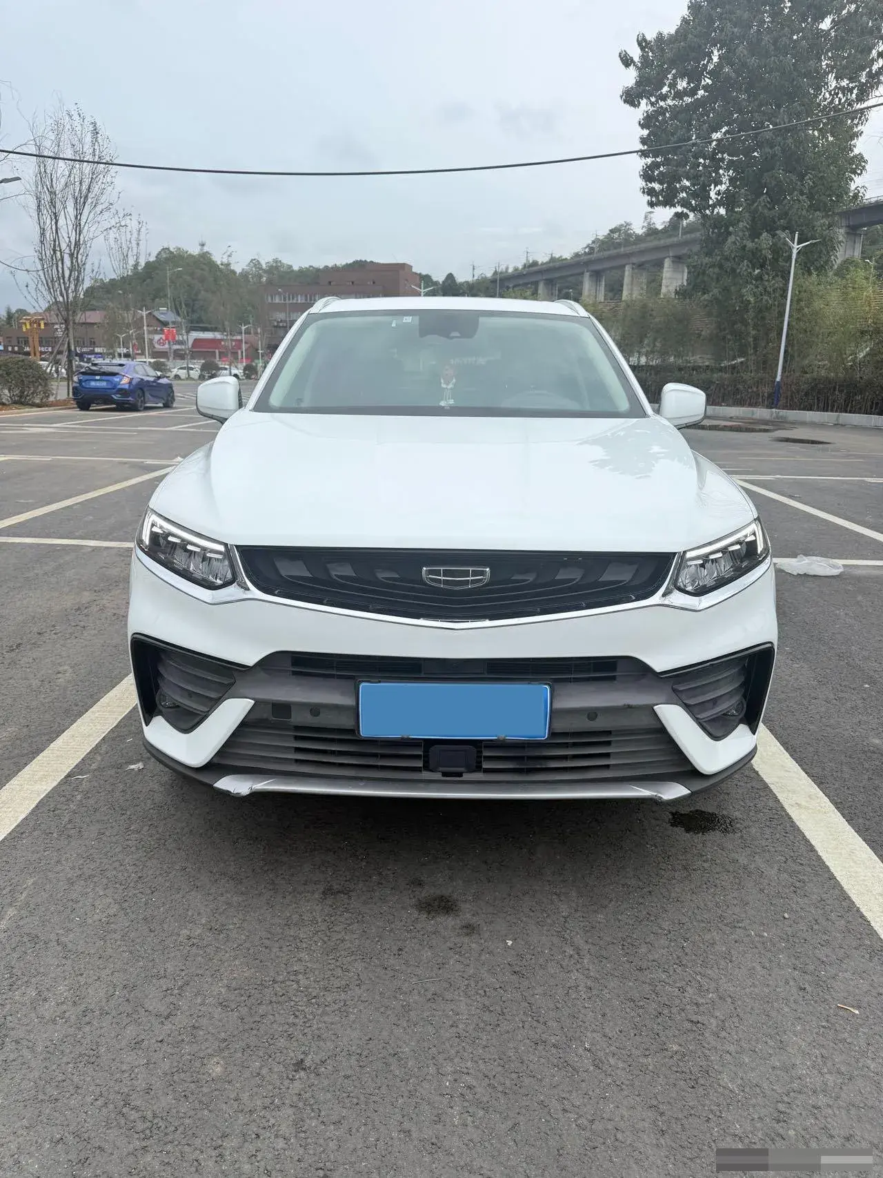 2020 GEELY TUGELLA thumbnail 2