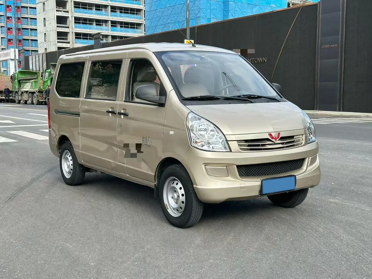 2022 WULING RONGGUANG thumbnail 3