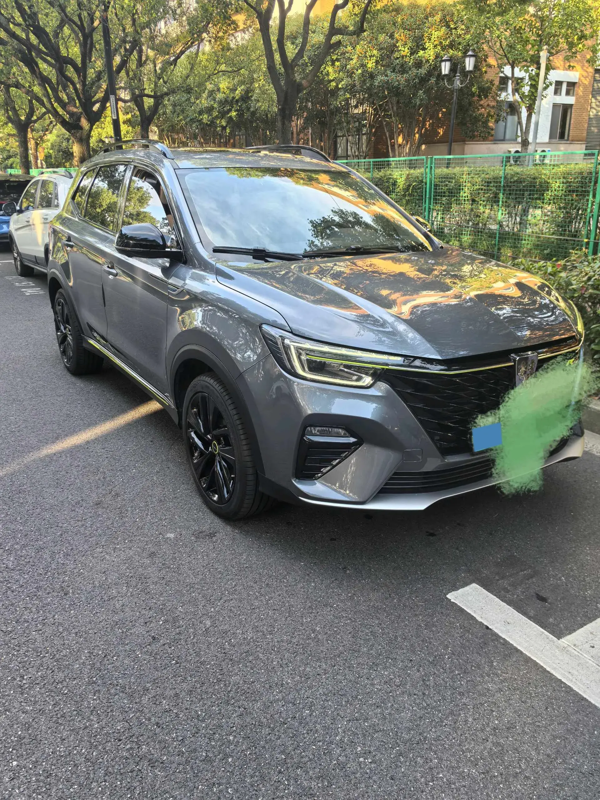 2020 ROEWE RX5 thumbnail 3