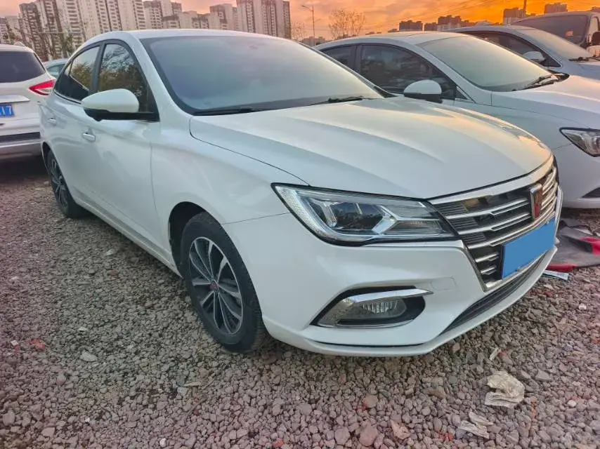 2020 ROEWE I5 thumbnail 3