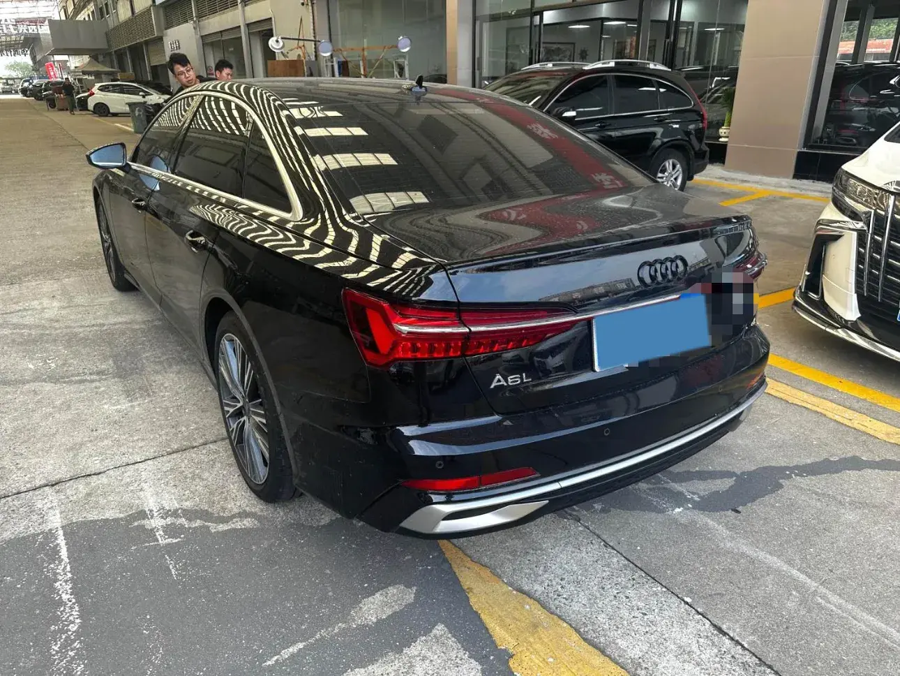 2023 AUDI A6L thumbnail 2