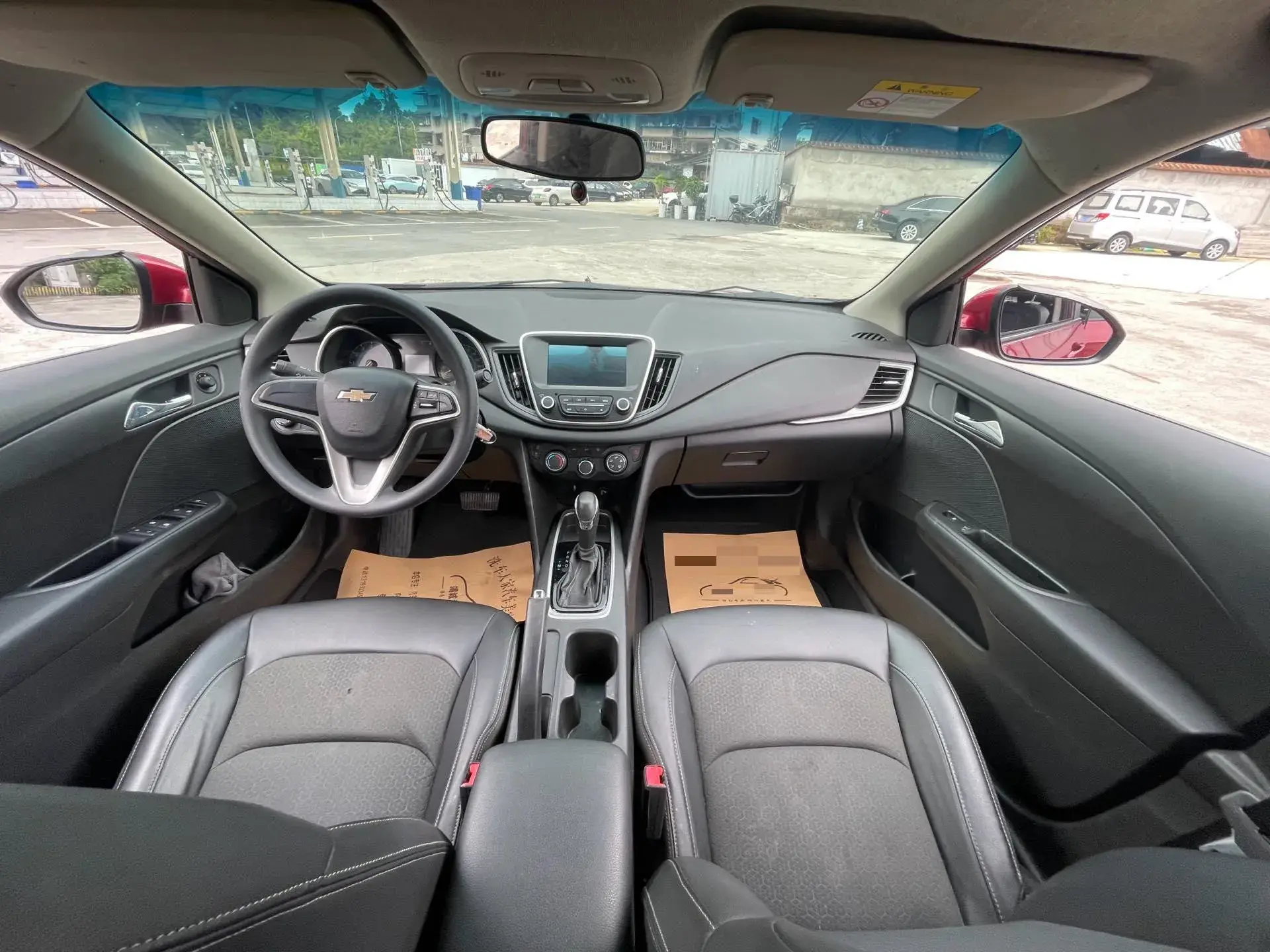 2019 CHEVROLET CAVALIER thumbnail 4