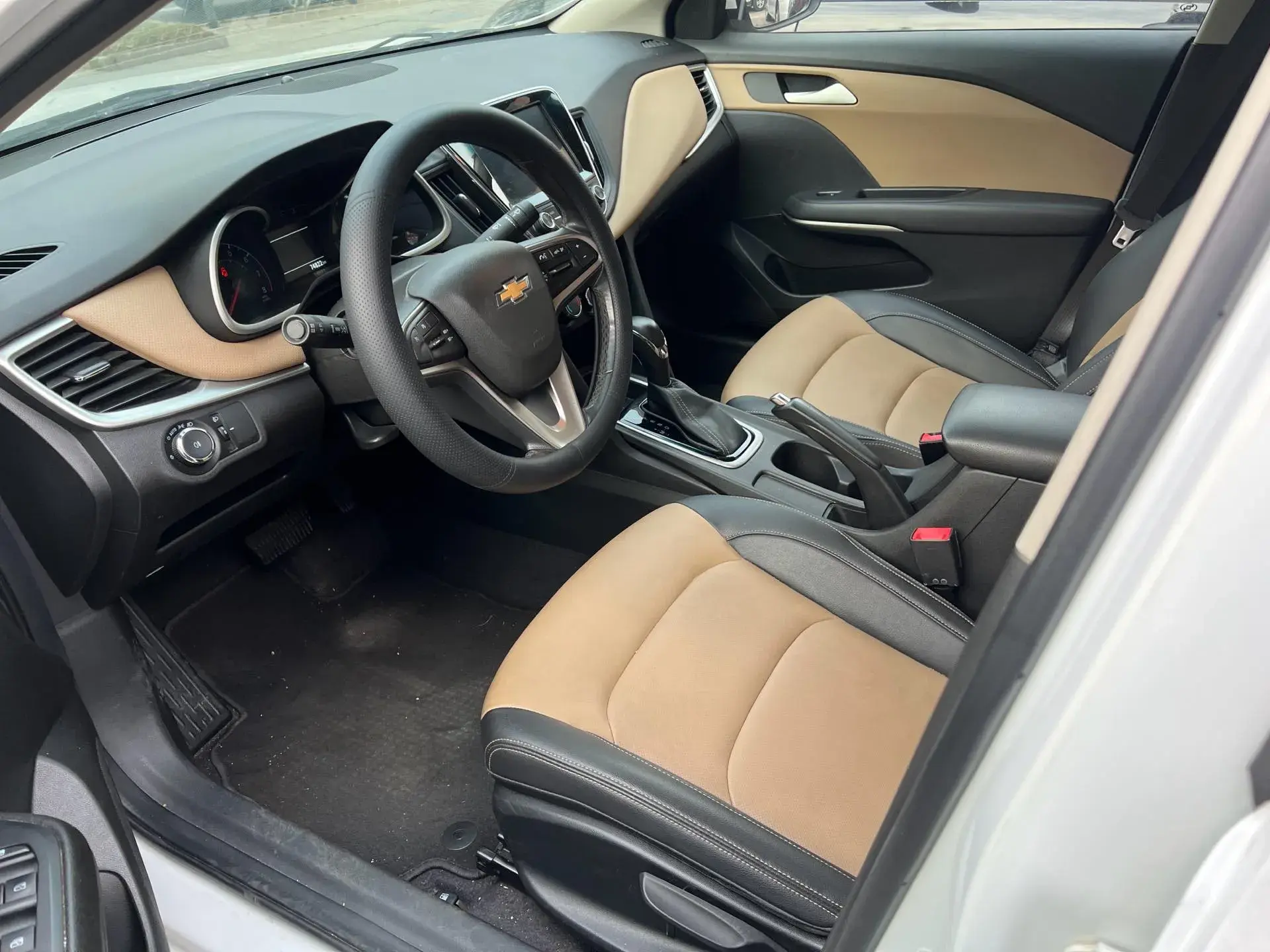 2020 CHEVROLET MONZA thumbnail 3