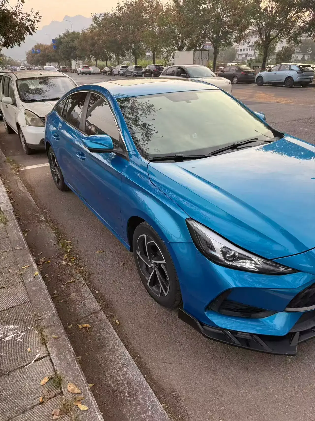 2021 MG 5 thumbnail 2