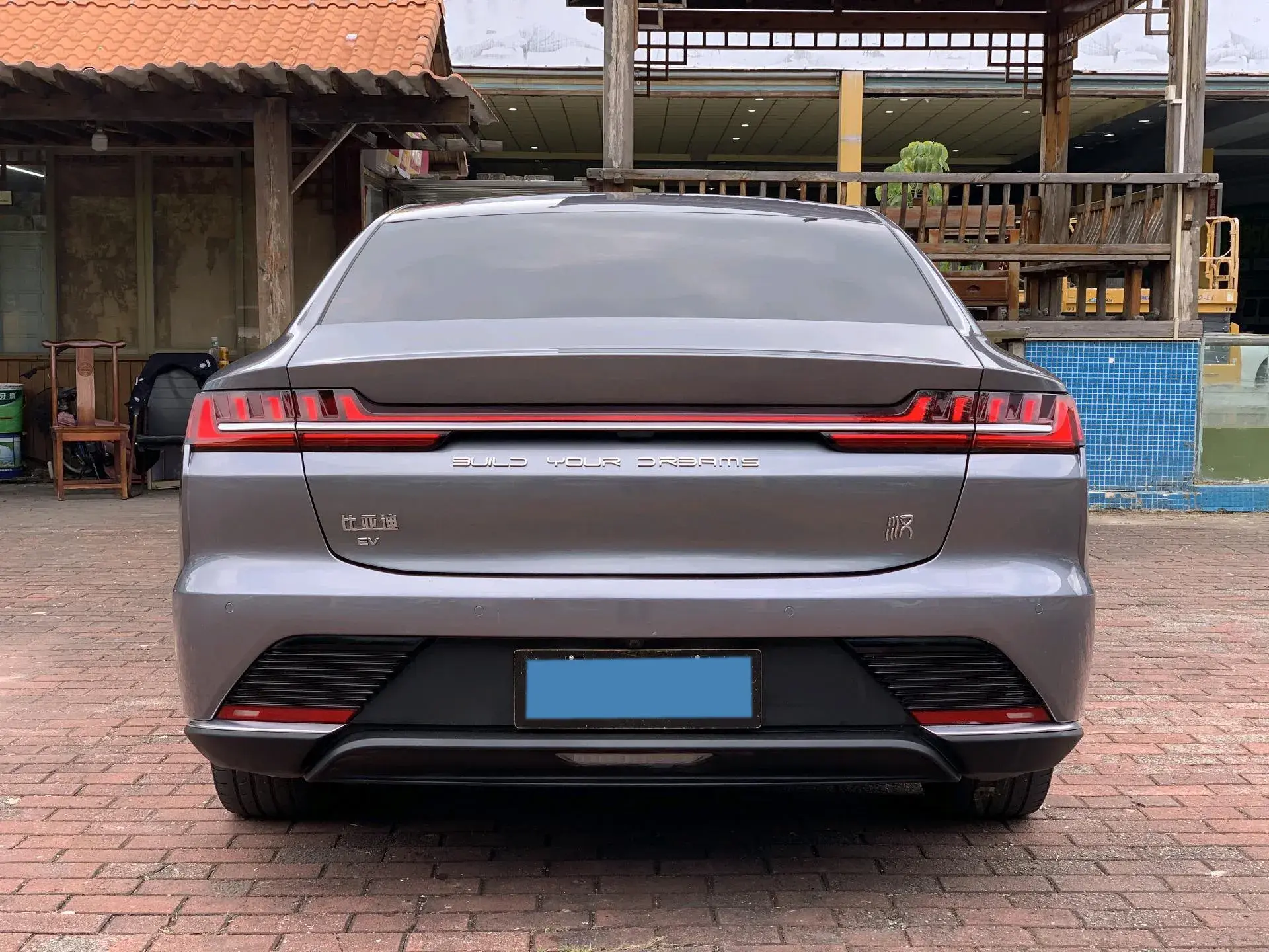 2020 BYD HAN thumbnail 3