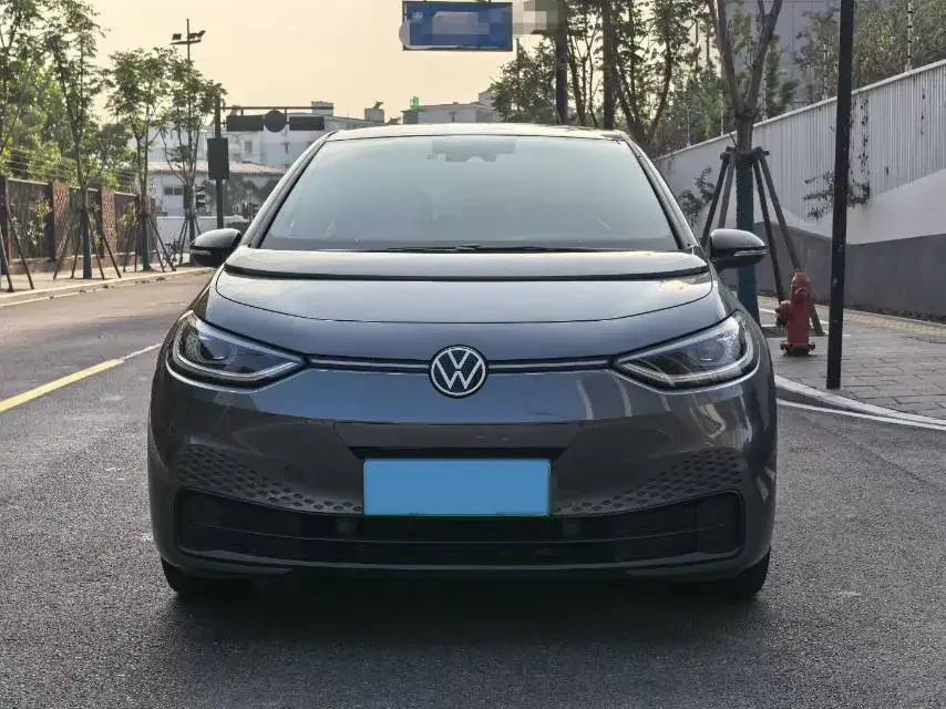 2022 VOLKSWAGEN ID.3 thumbnail 2