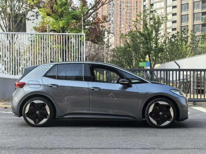 2022 VOLKSWAGEN ID.3 thumbnail 3