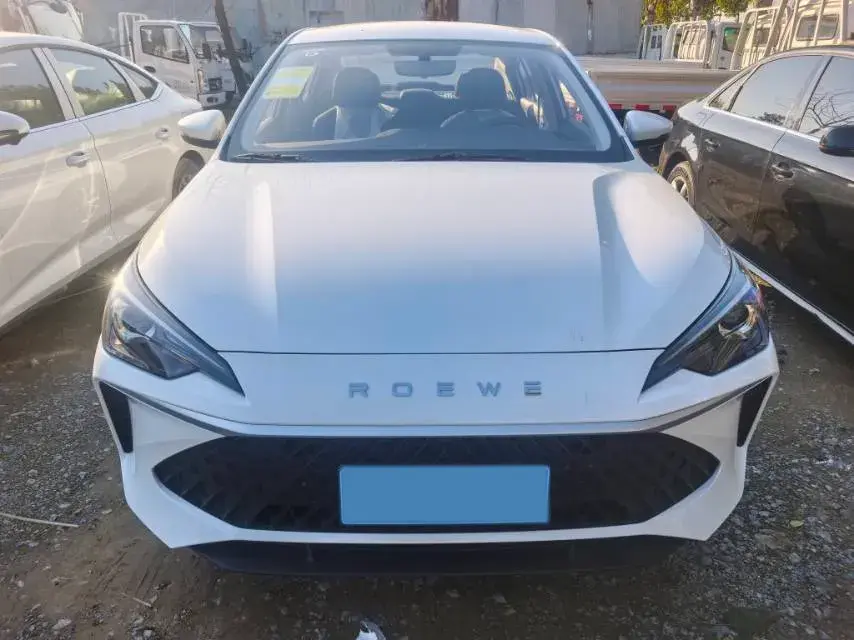 2023 ROEWE I5 thumbnail 2