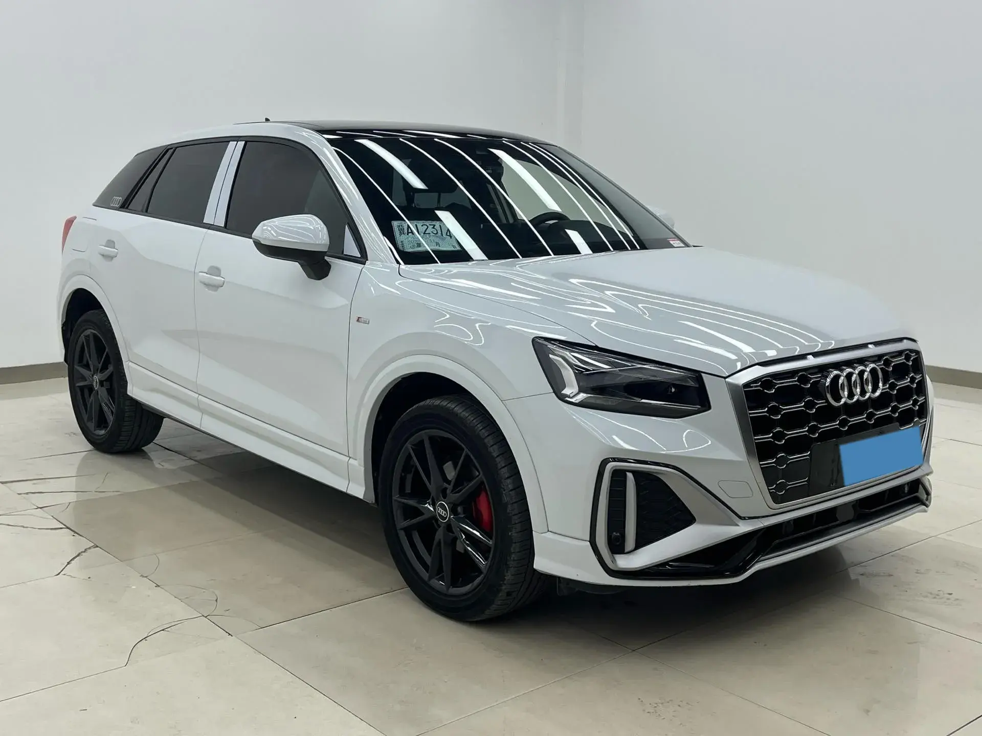 2022 AUDI Q2L thumbnail 2