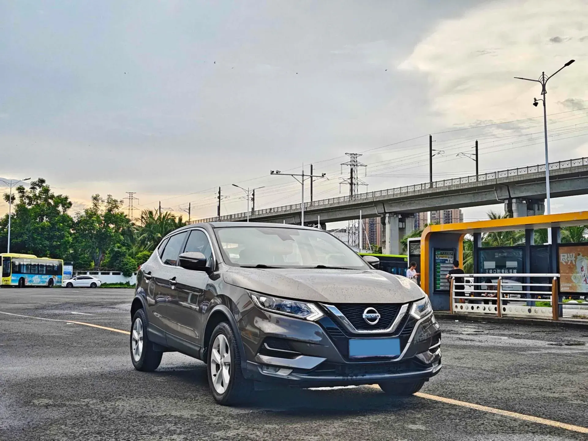 2022 NISSAN QASHQAI thumbnail 2