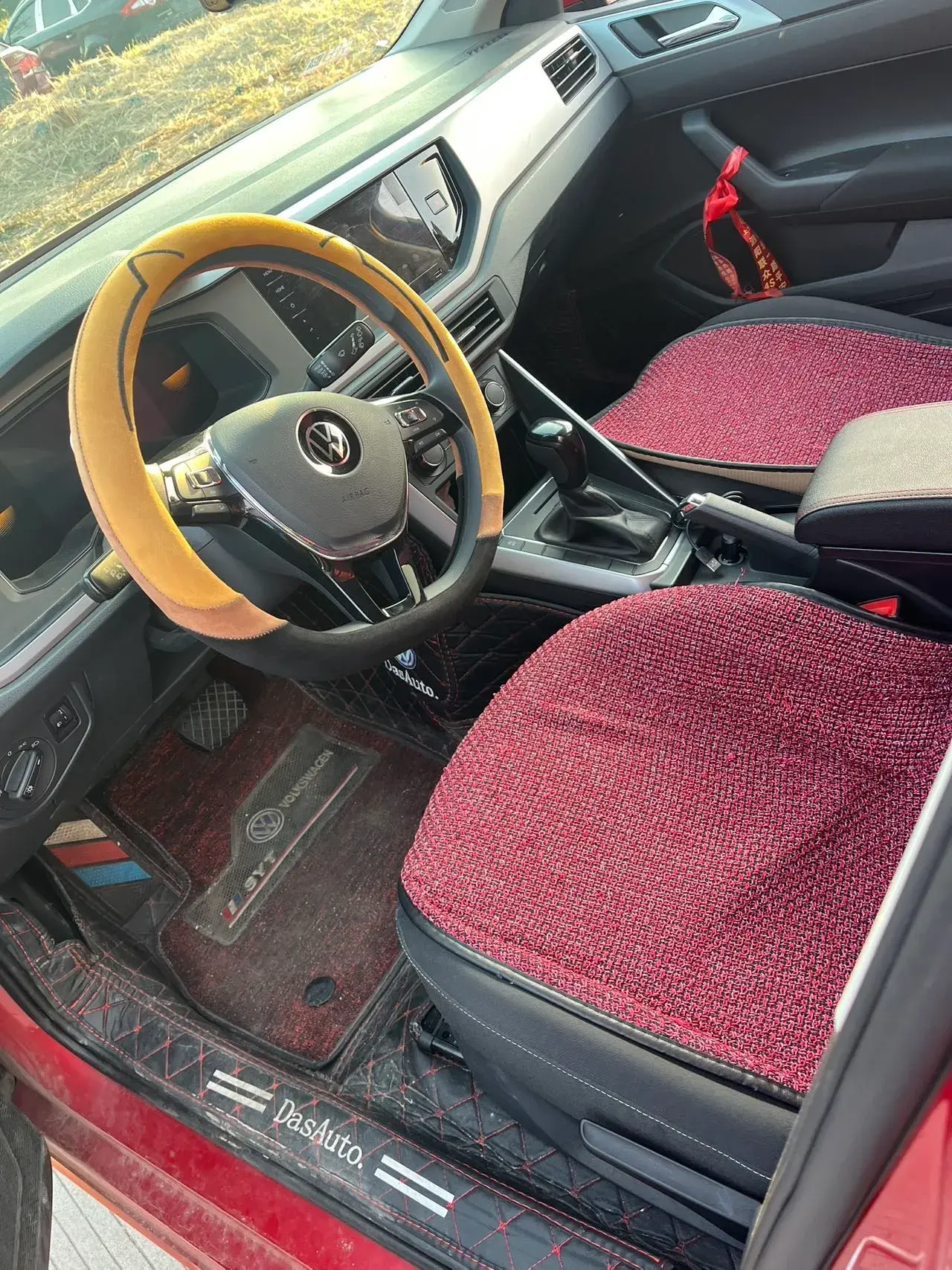 2023 VOLKSWAGEN POLO thumbnail 3