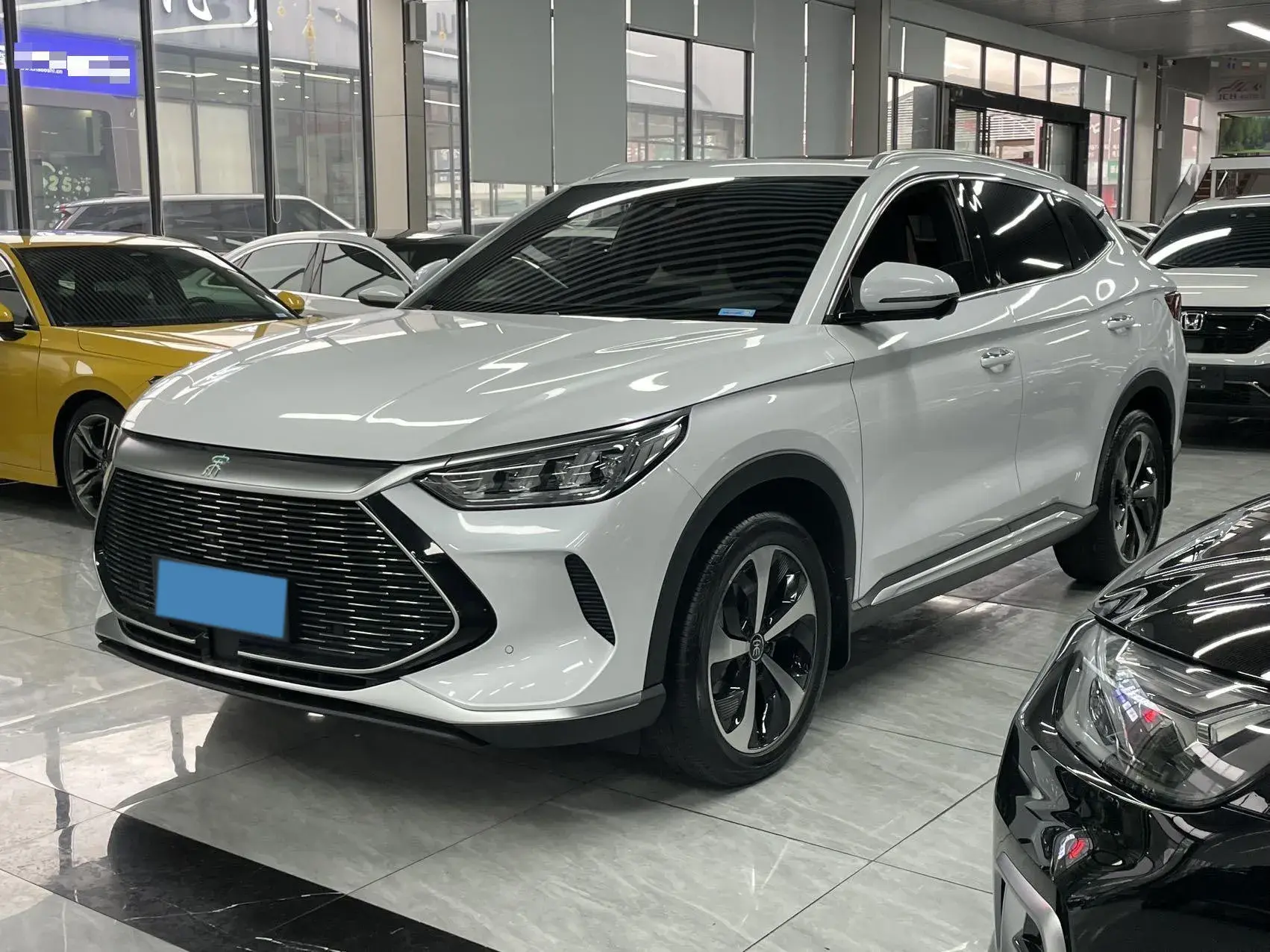 2022 BYD SONG view 1