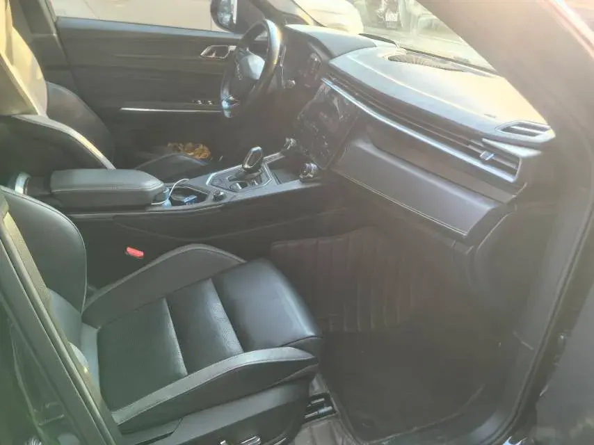 2023 LYNK&CO 05 thumbnail 4