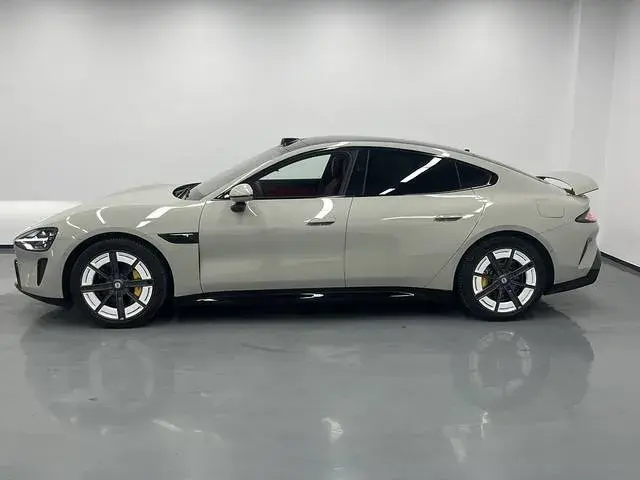 2024 MI SU7 thumbnail 2