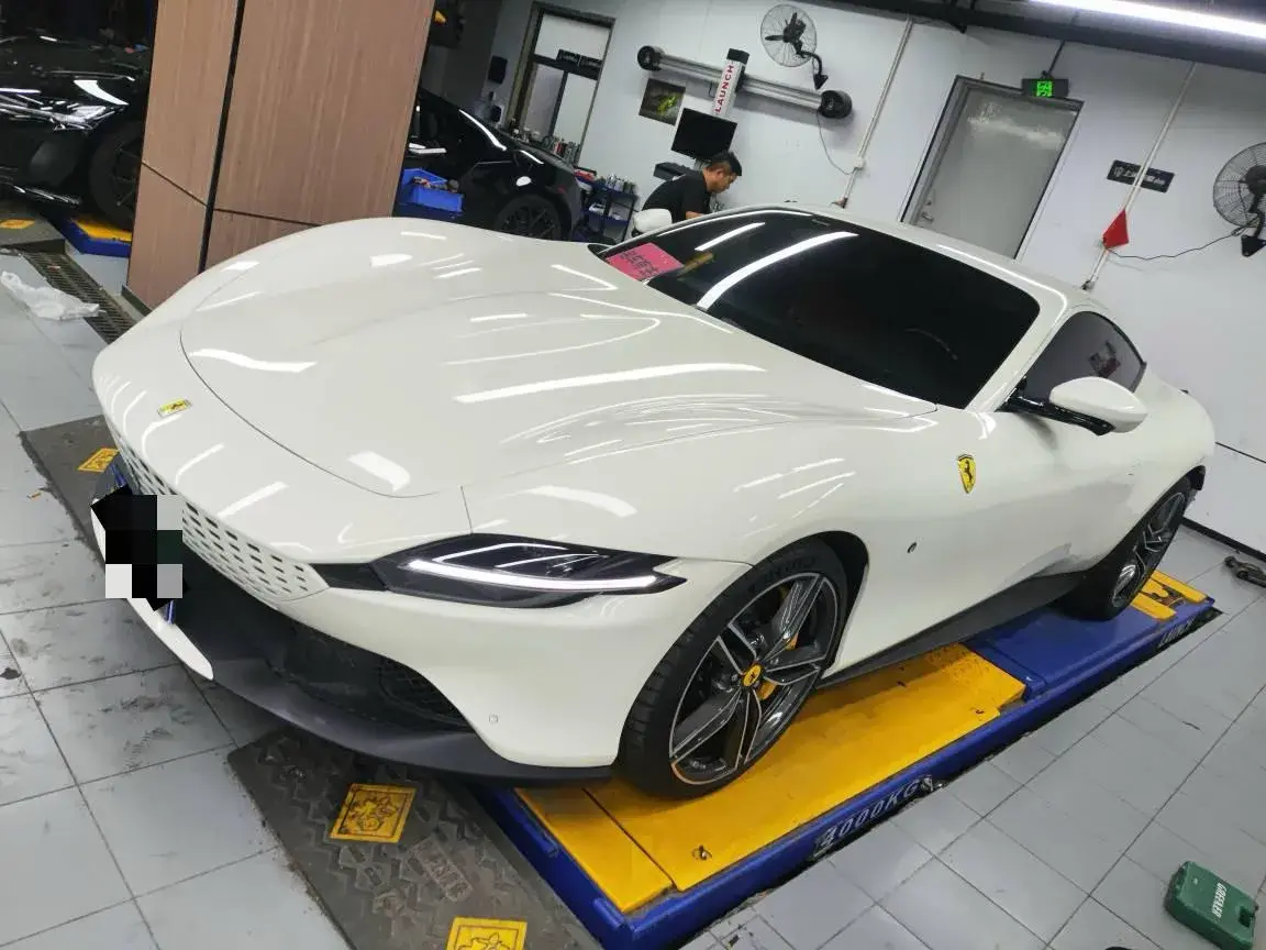 2020 Ferrari Roma 3.9T 620HP V8 8DCT