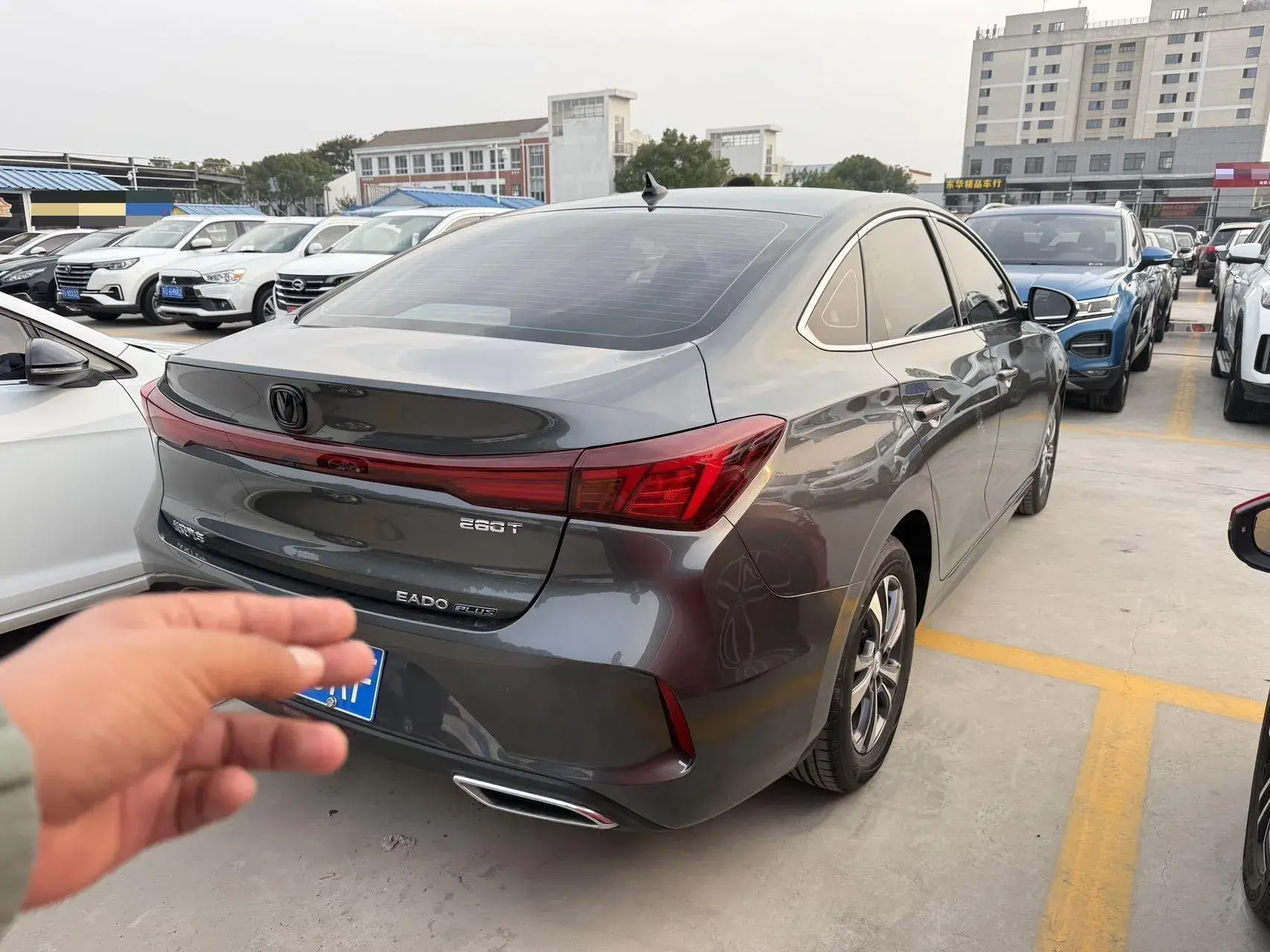 2024 CHANGAN EADO thumbnail 3